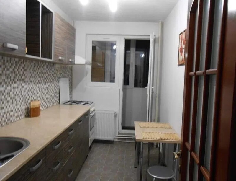 Camil Ressu, 3 camere,